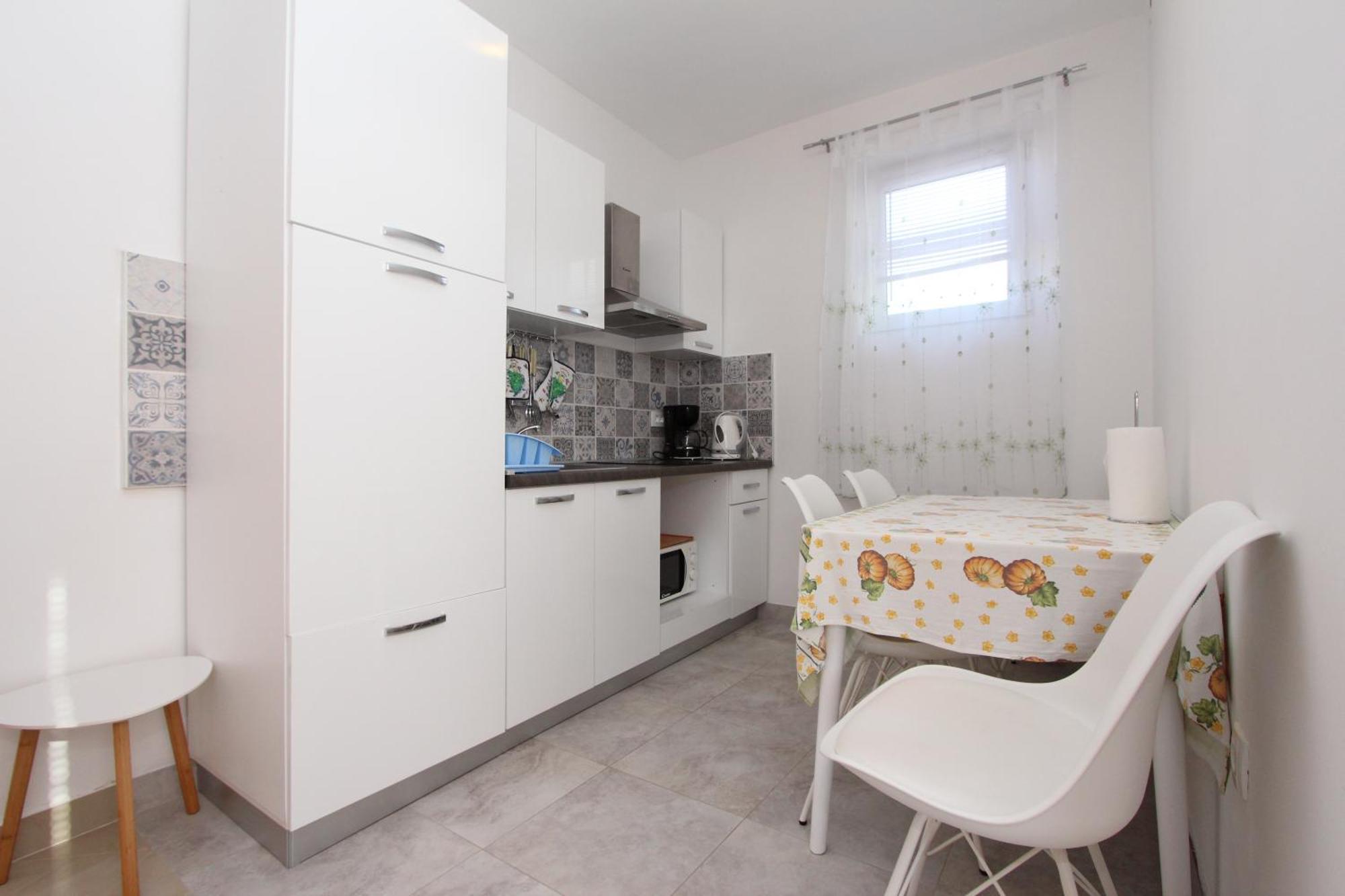Apartments Eni Ровинь Экстерьер фото
